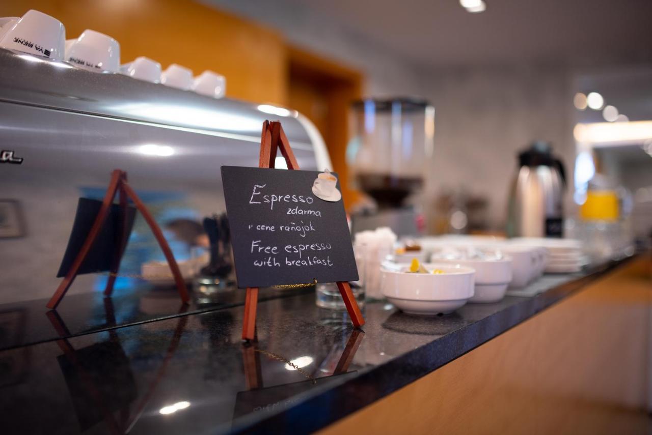 Felicity Garni Hotel Bratislava Eksteriør billede