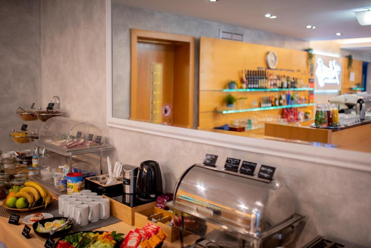 Felicity Garni Hotel Bratislava Eksteriør billede