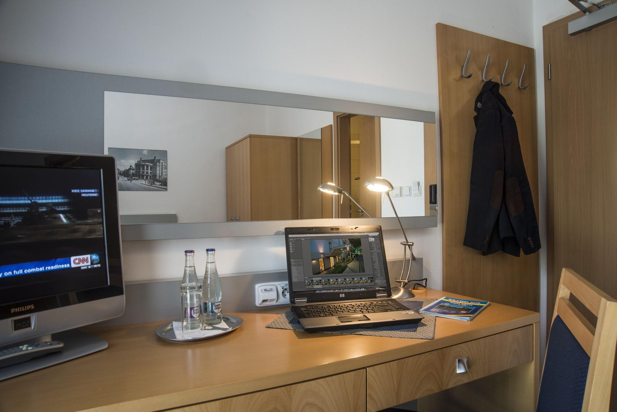 Felicity Garni Hotel Bratislava Eksteriør billede