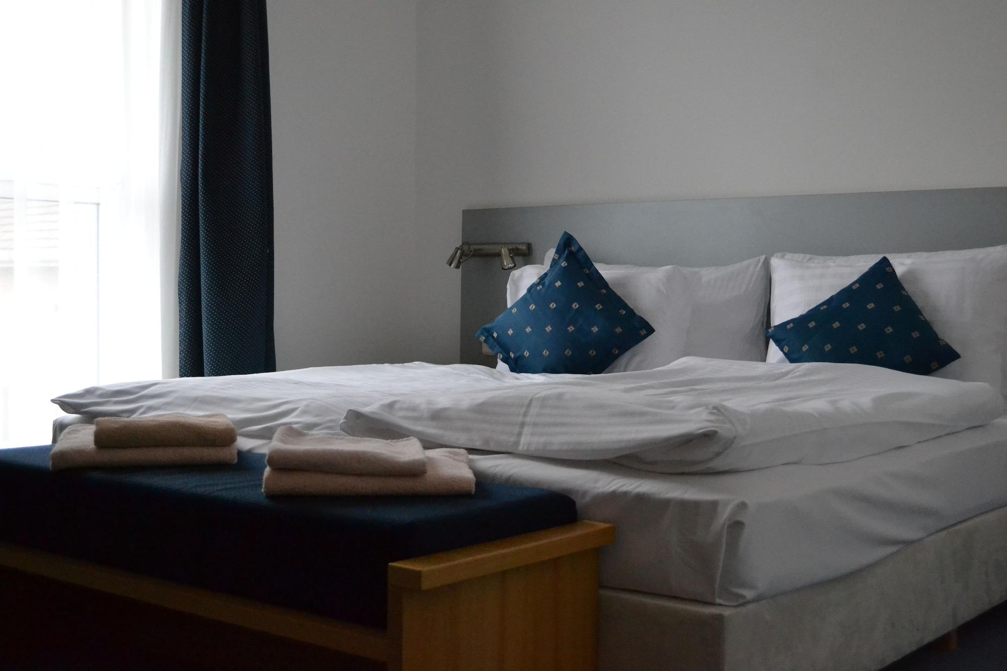 Felicity Garni Hotel Bratislava Eksteriør billede