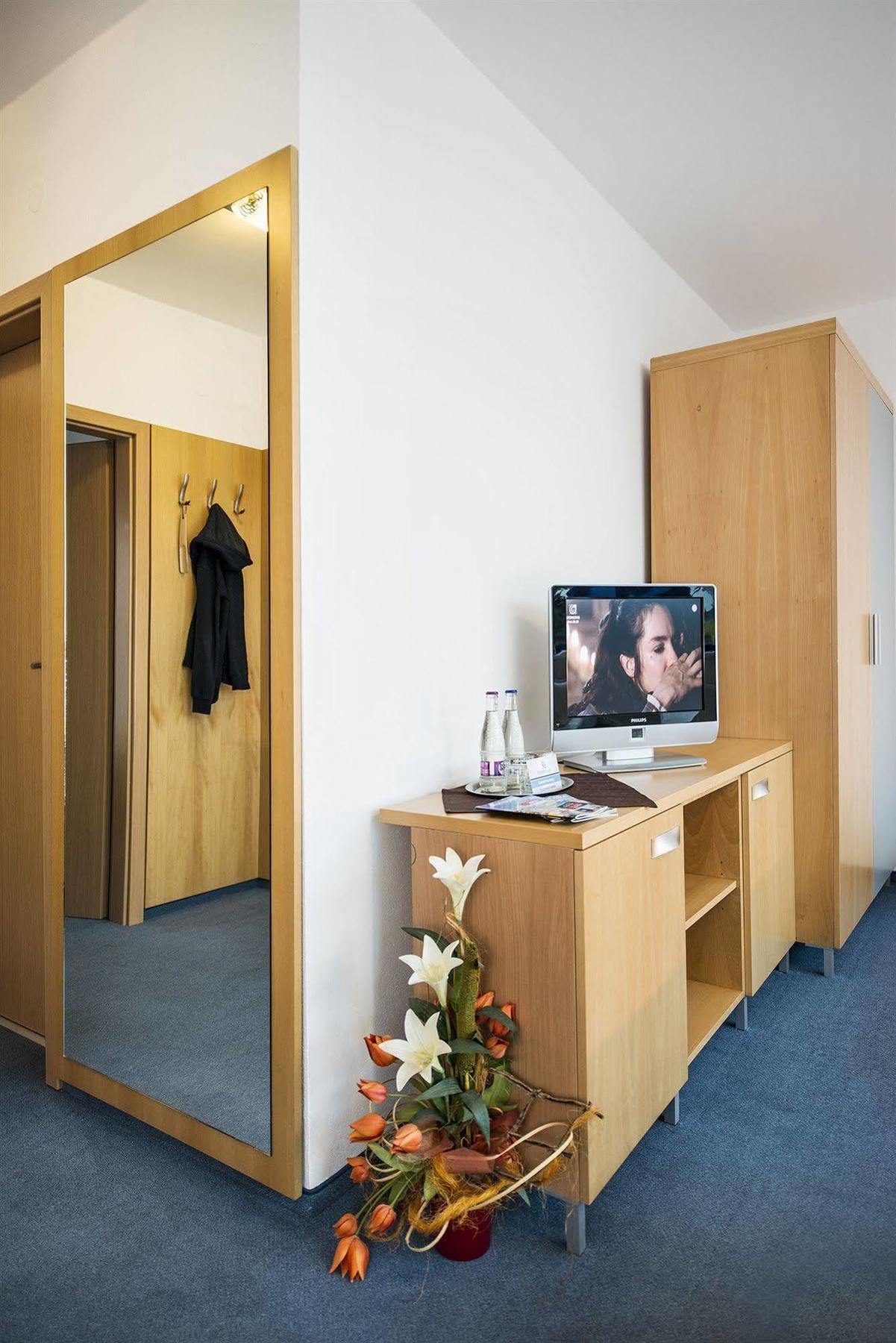 Felicity Garni Hotel Bratislava Eksteriør billede